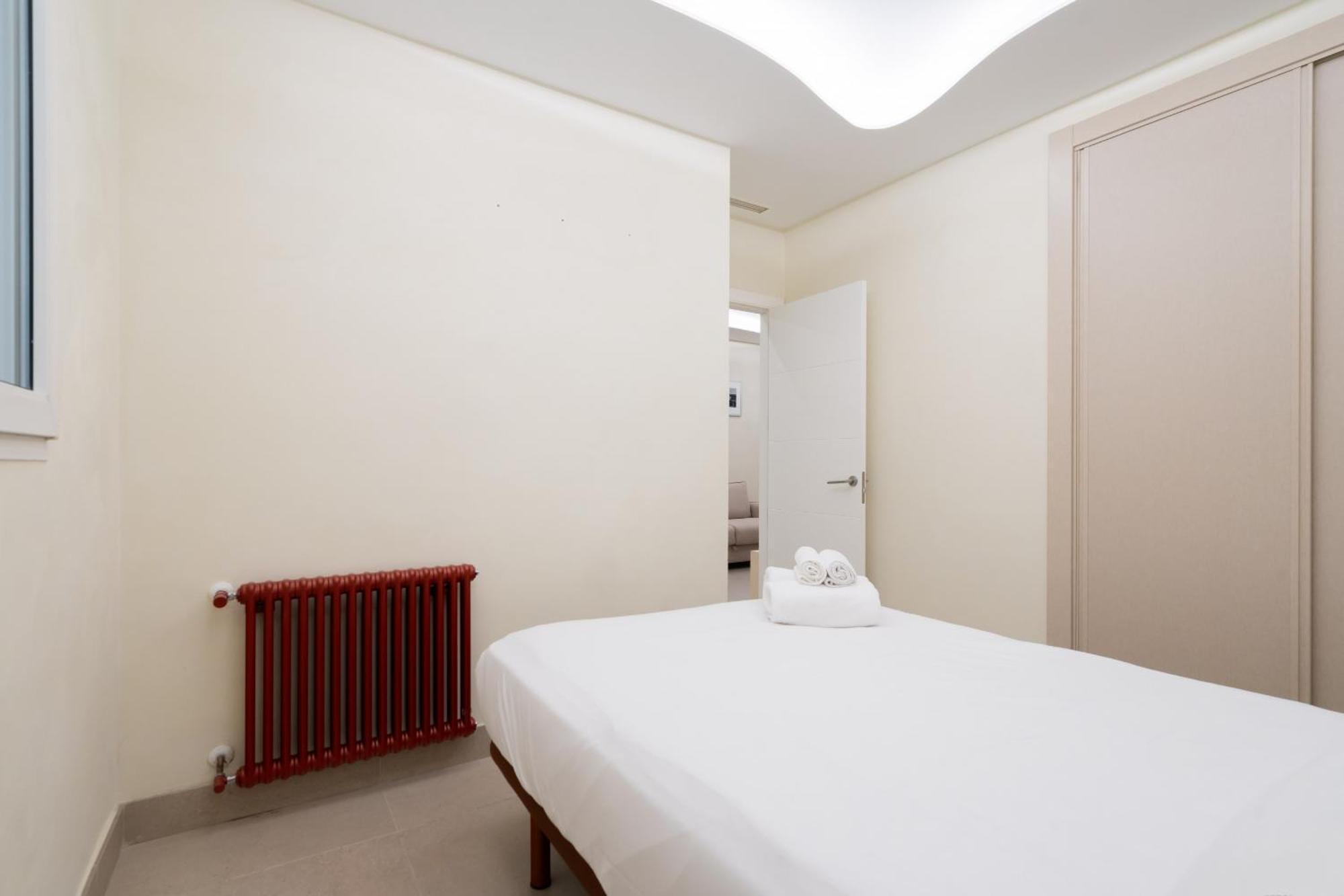 Apartamento Exclusivo En El Retiro Metro Ibiza Alquiler Temporal マドリード エクステリア 写真