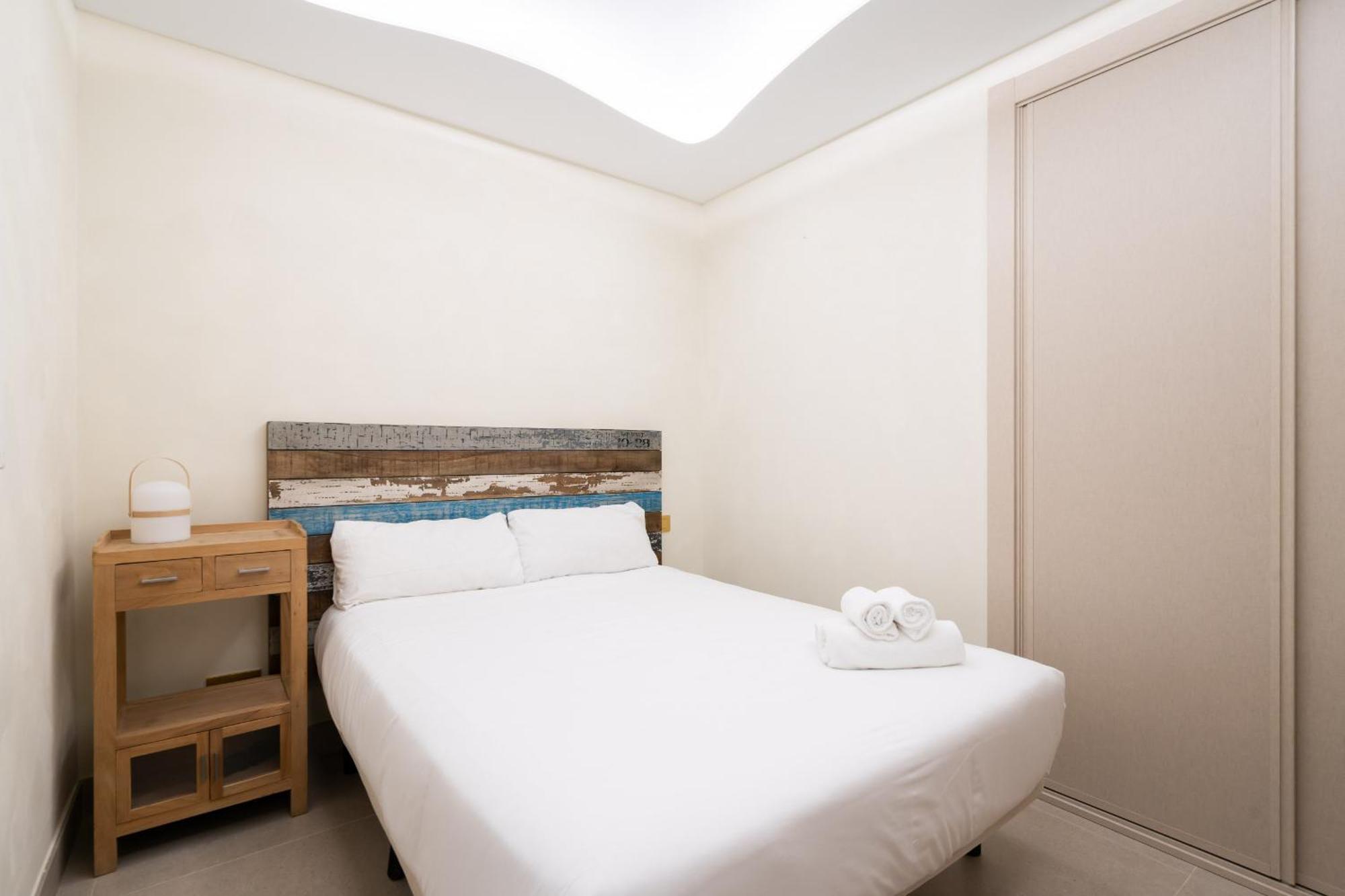Apartamento Exclusivo En El Retiro Metro Ibiza Alquiler Temporal マドリード エクステリア 写真