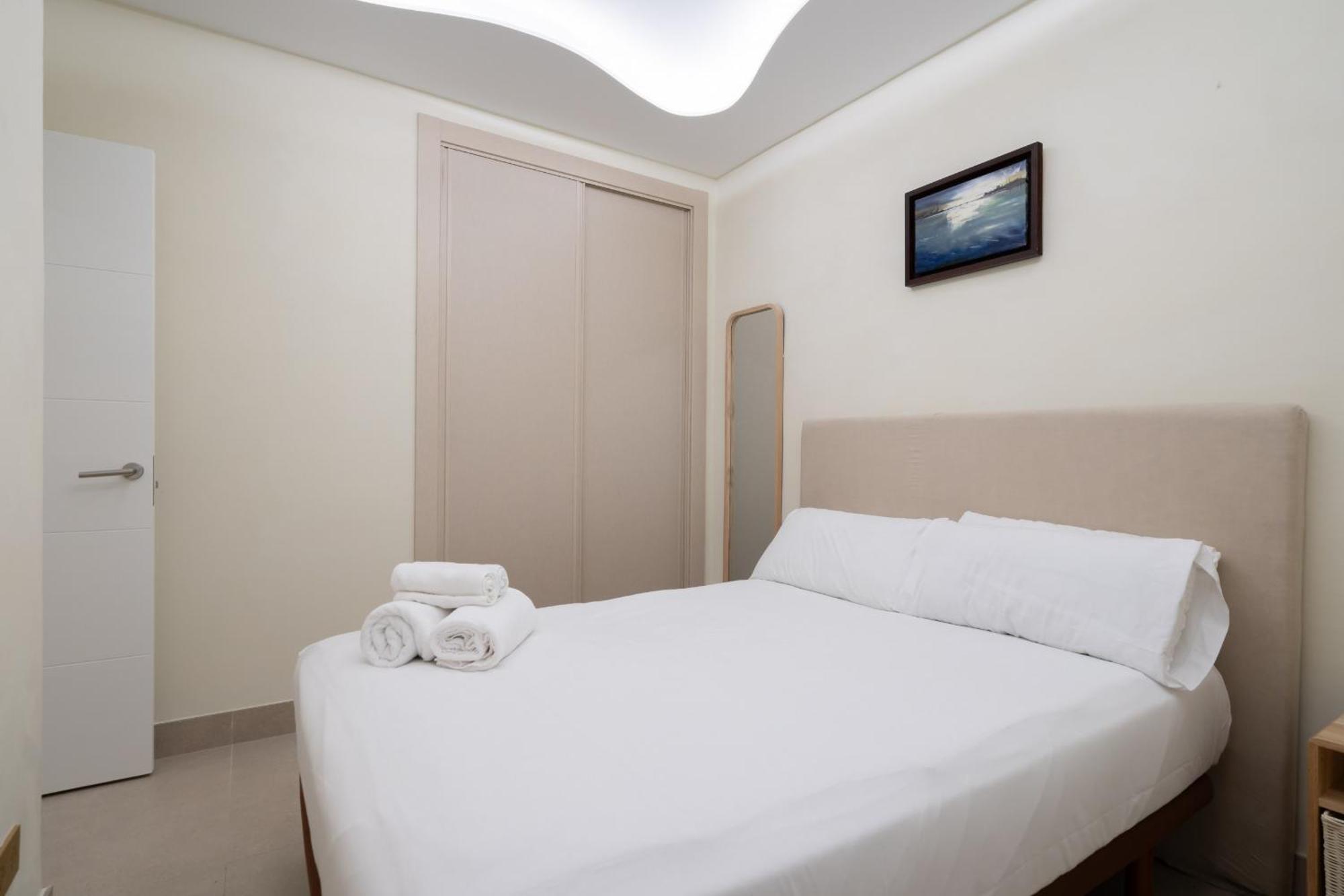 Apartamento Exclusivo En El Retiro Metro Ibiza Alquiler Temporal マドリード エクステリア 写真